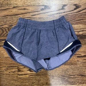 Rare color lululemon Hotty Hotty 2.5 Shorts